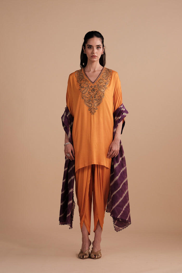 Naaz Set in Kesari